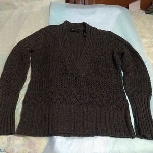 NWOT Axcess Pull Over V-Neck Sweater - Size L
